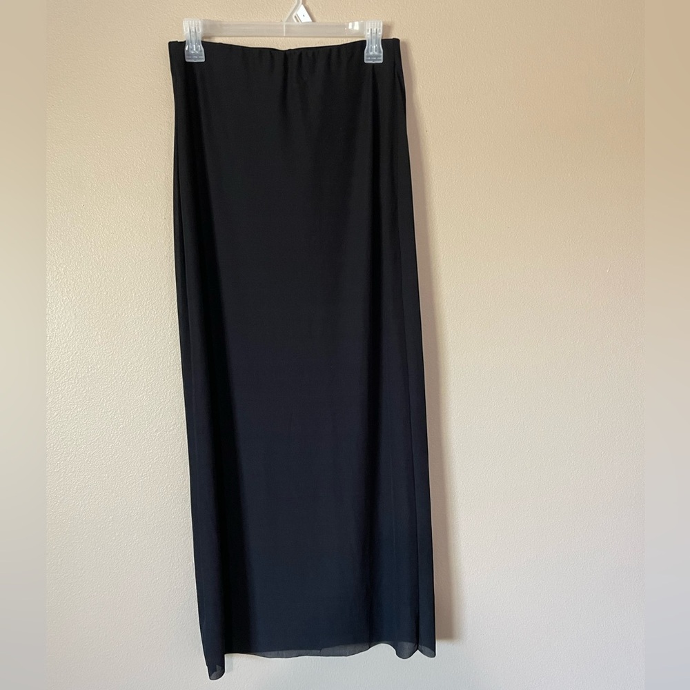 Zara Midi Skirt Size Medium Black